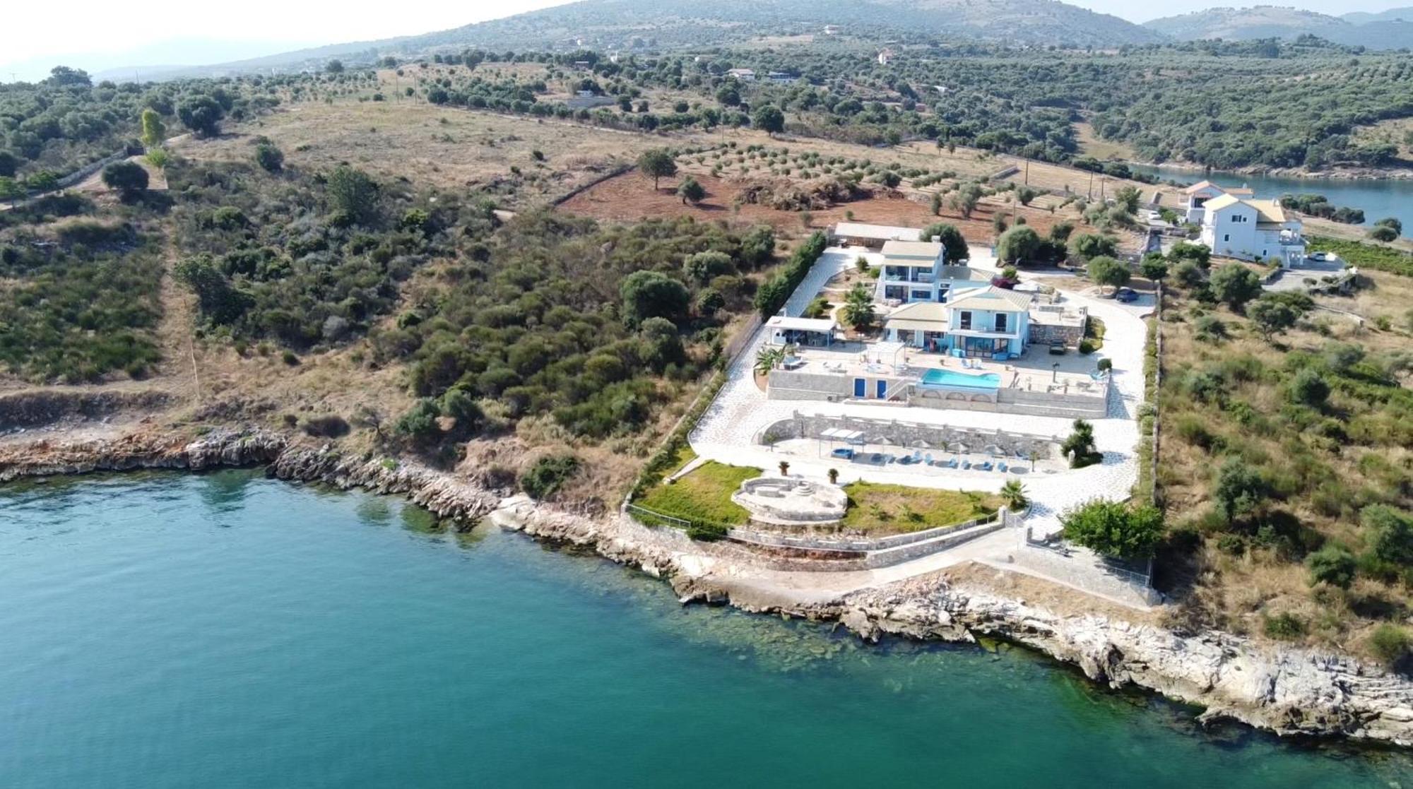 Spárton Iris Villas المظهر الخارجي الصورة