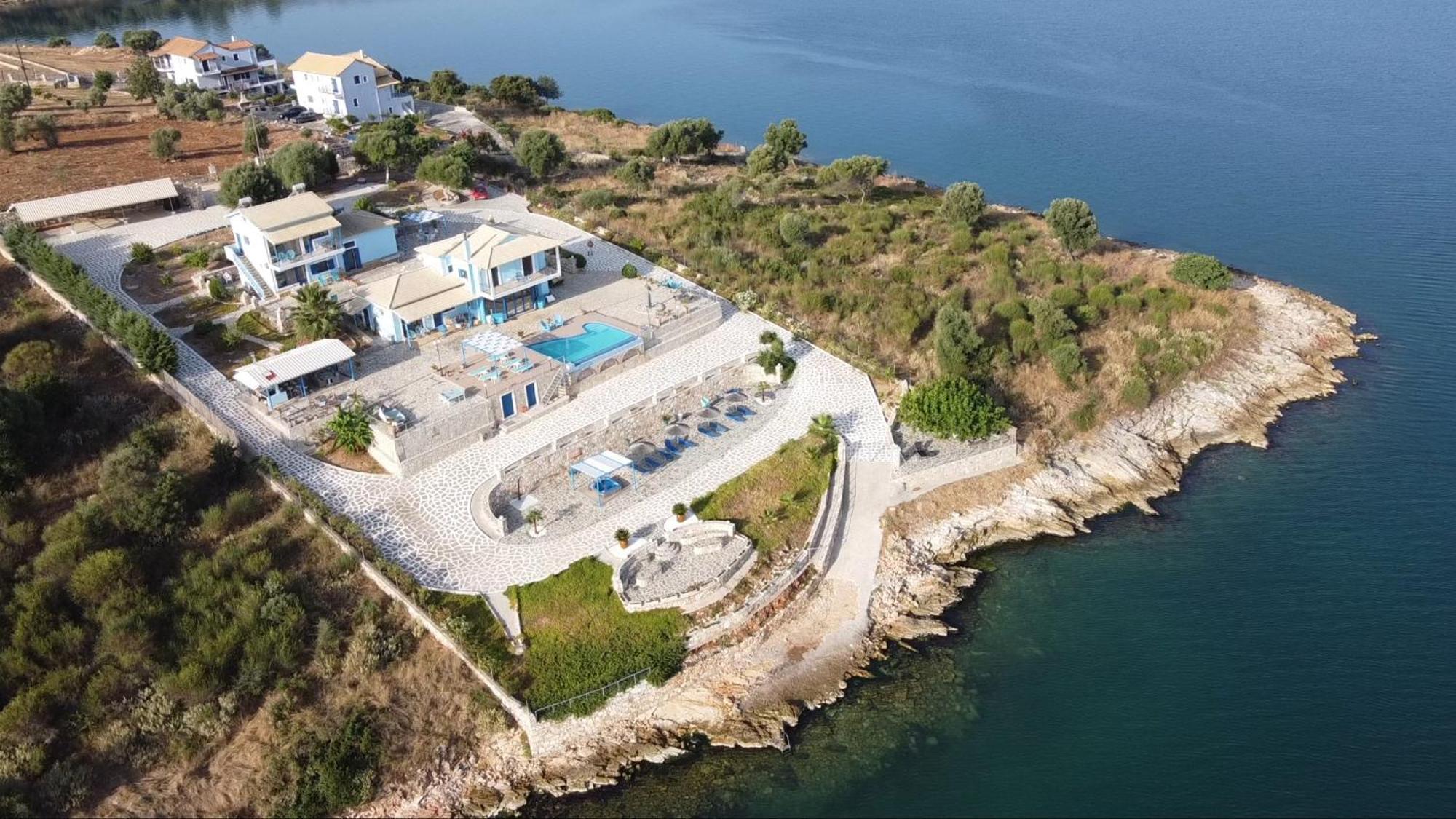 Spárton Iris Villas المظهر الخارجي الصورة