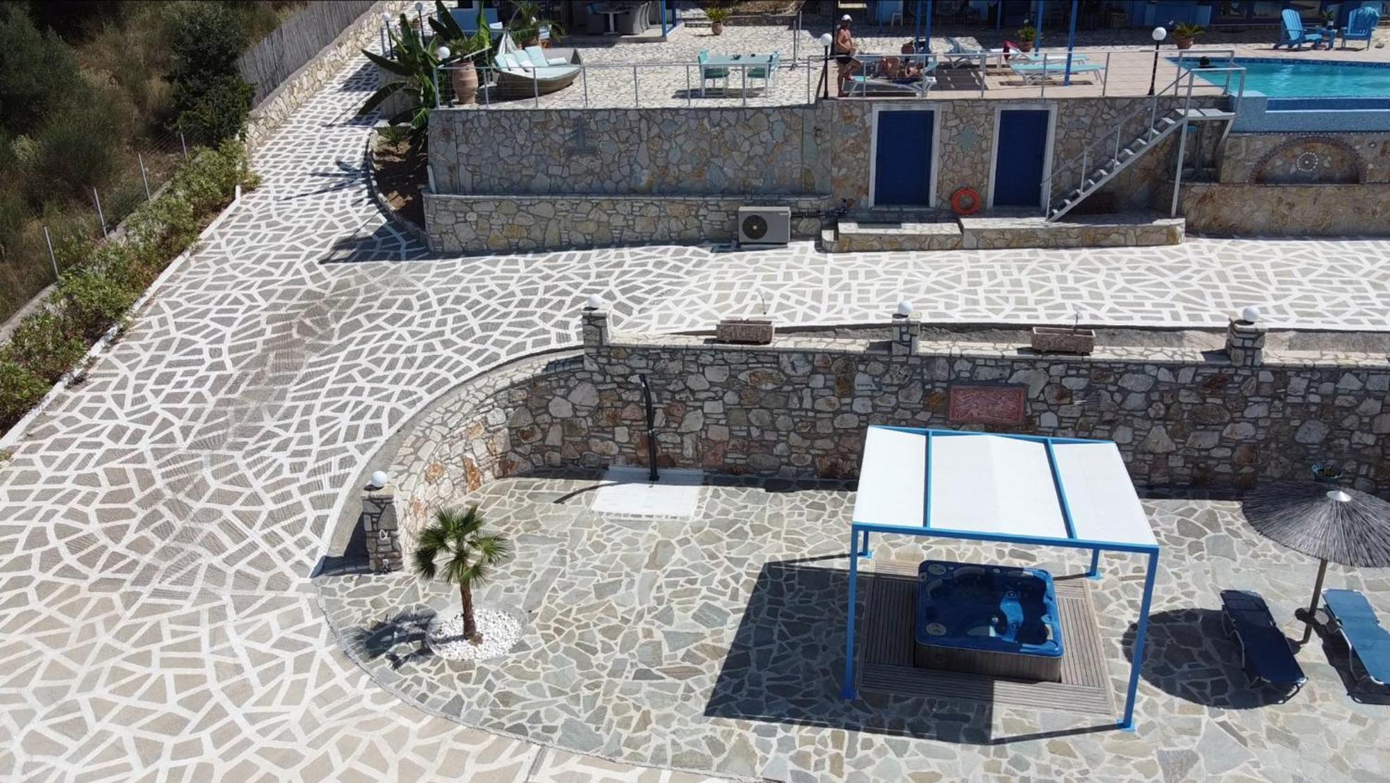 Spárton Iris Villas المظهر الخارجي الصورة
