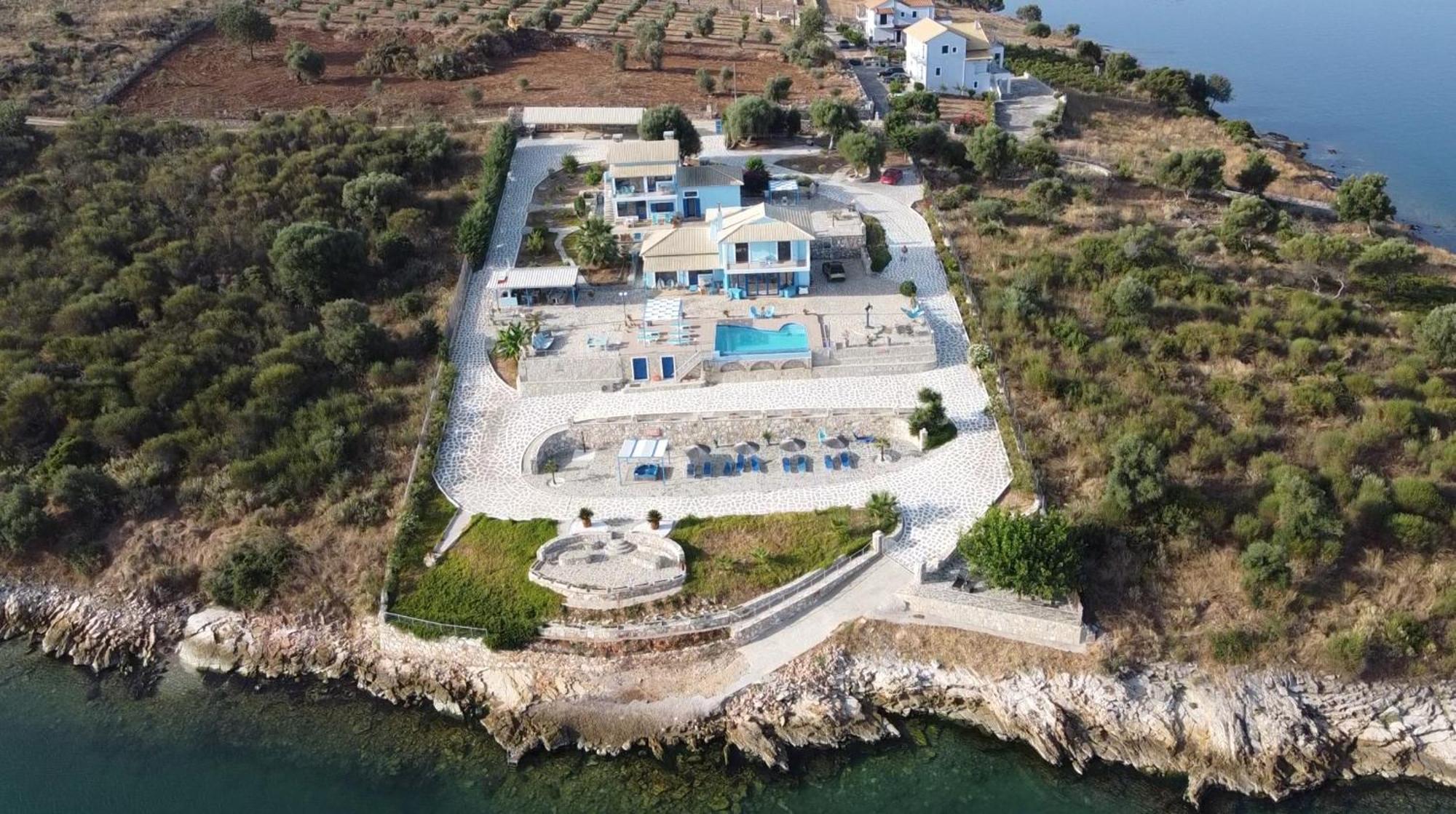 Spárton Iris Villas المظهر الخارجي الصورة