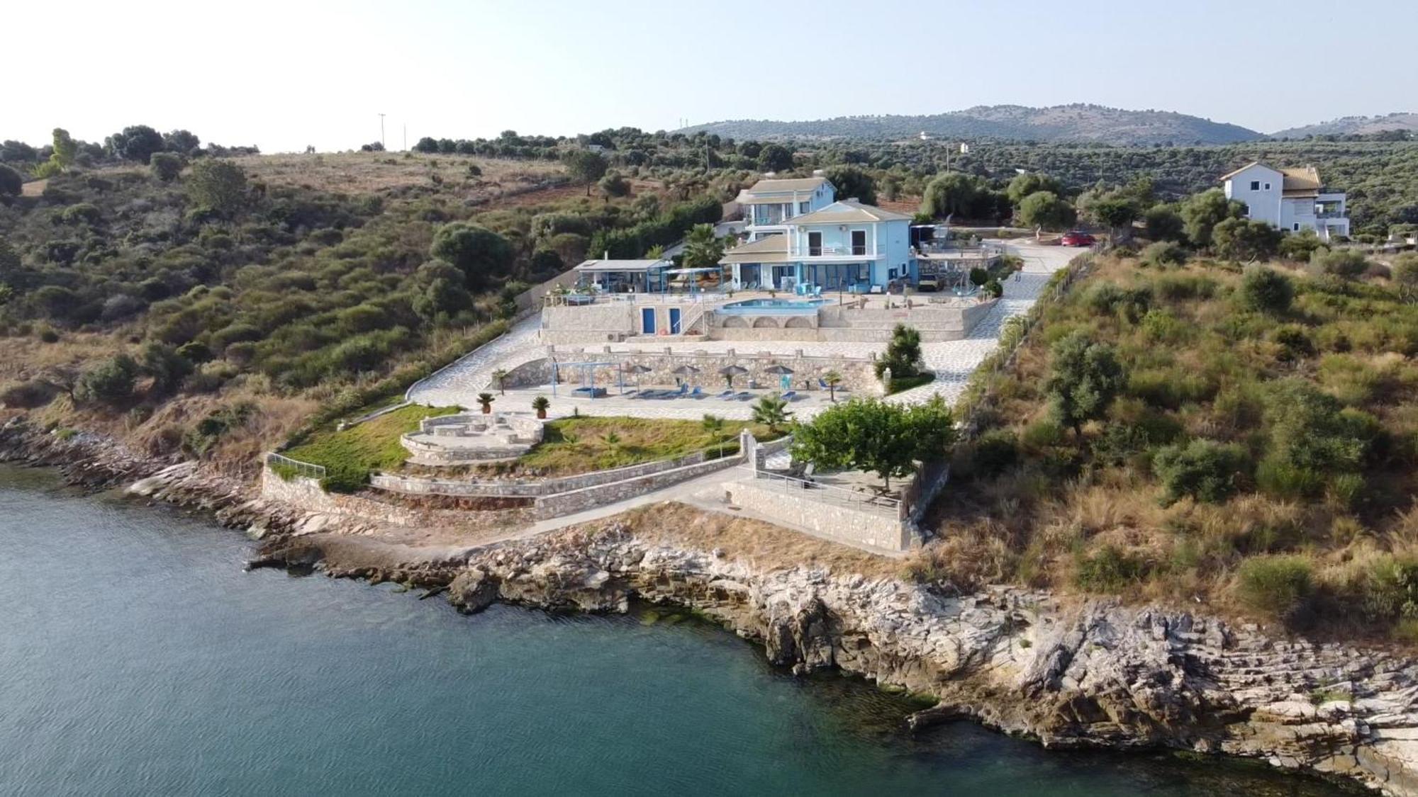 Spárton Iris Villas المظهر الخارجي الصورة