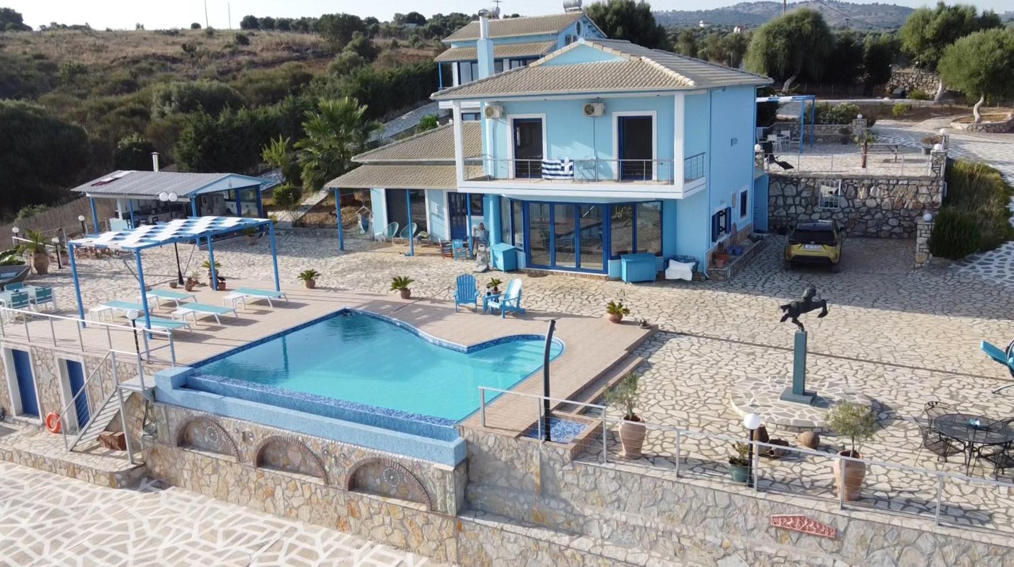 Spárton Iris Villas المظهر الخارجي الصورة