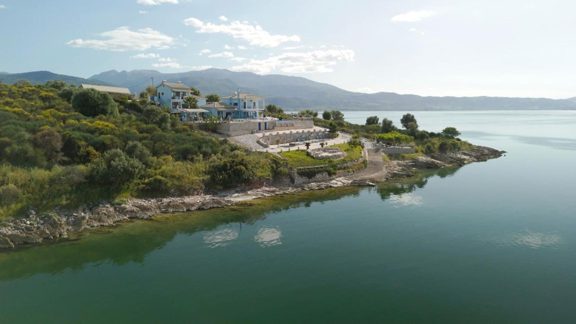 Spárton Iris Villas المظهر الخارجي الصورة